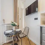 Cosy Studio Near Trocadero - 2P