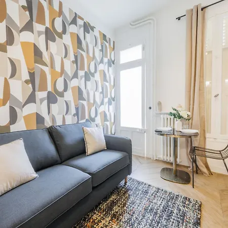 Cosy Studio Near Trocadero - 2p Parigi